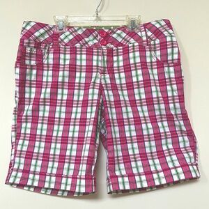 Pretty, Preppy, Plaid Bermuda Shorts - Pink & Green - Size 11